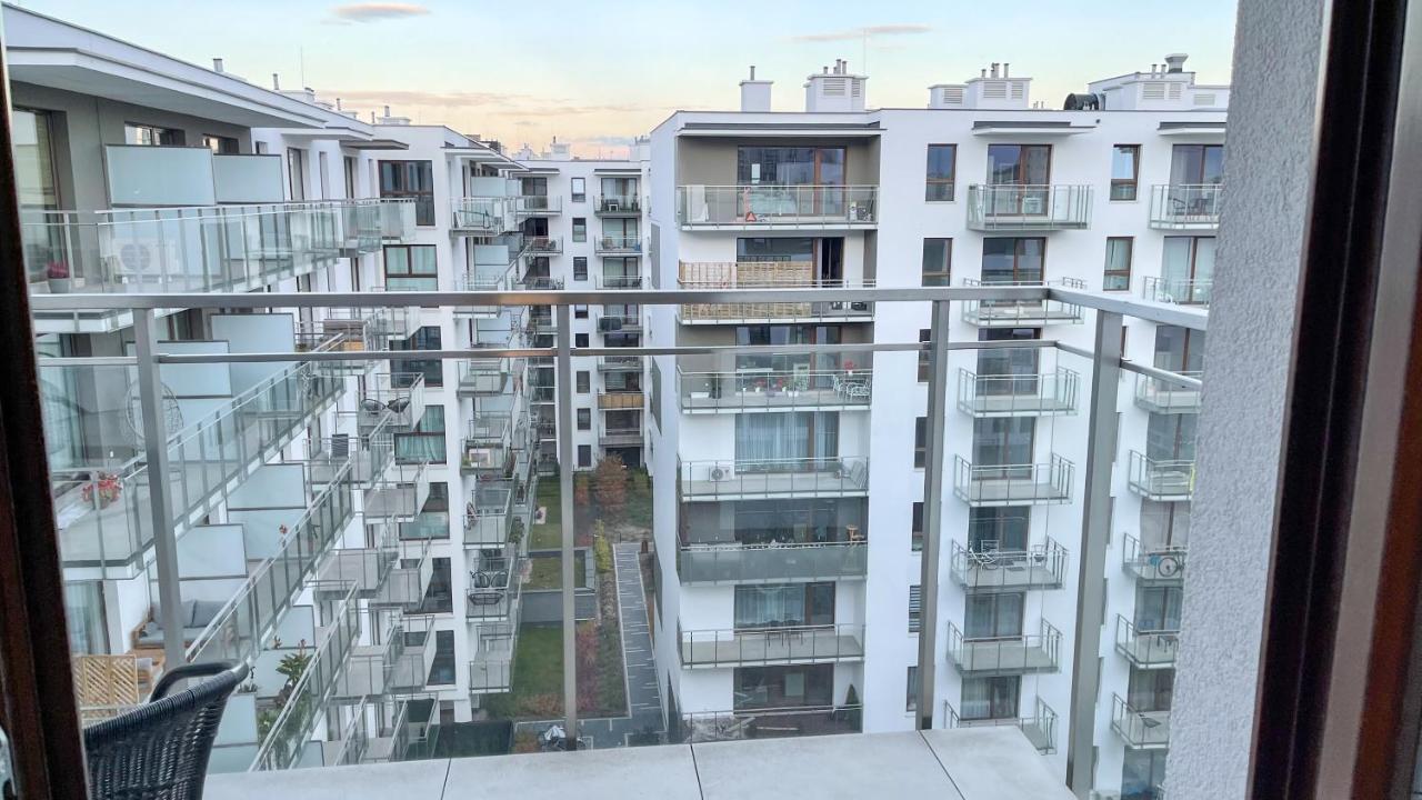 Comfortable 1-Room Apartment Close To The Center Warsaw Exterior photo